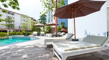 P PLUS HOTEL