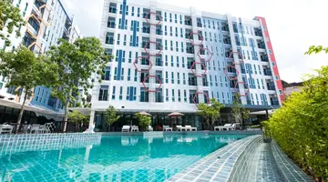 P PLUS HOTEL