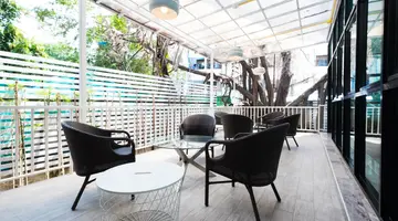 P PLUS HOTEL