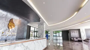 P PLUS HOTEL