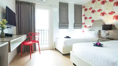 P PLUS HOTEL