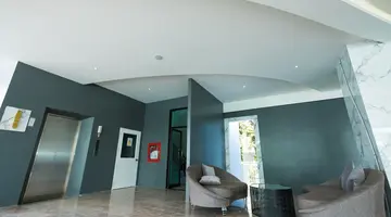 P PLUS HOTEL