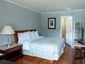 Pacific Heights Inn