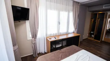 Padel Olivia s Hill Resort