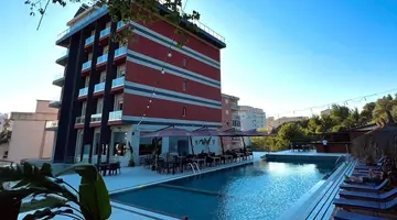 Padel Olivia s Hill Resort