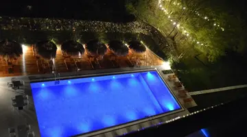 Padel Olivia s Hill Resort