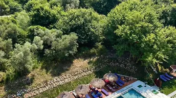 Padel Olivia s Hill Resort