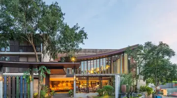 Pakasai Resort