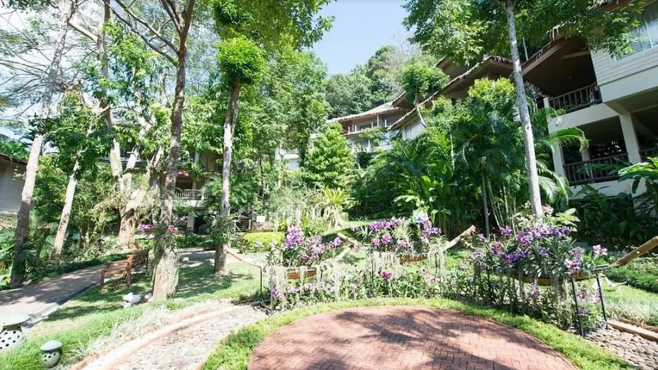 Pakasai Resort