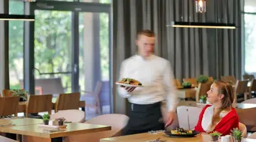 Pałac i Folwark Łochów