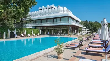 Palace Hotel - Sunny Day Resort