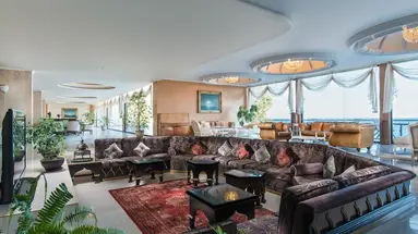 Palace Hotel - Sunny Day Resort