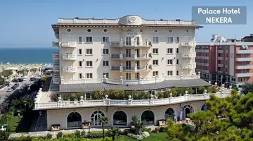 Palace Hotel