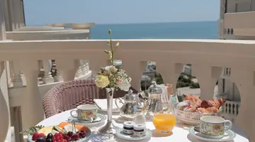 Palace Hotel