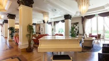 Palace Hotel