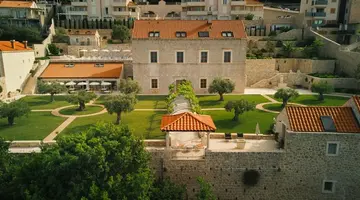 Palace Natali