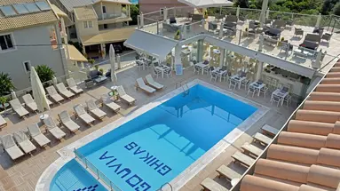 Palapart Gikas Suites and Studios