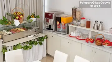 Palapart Gikas Suites and Studios