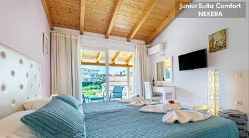 Palapart Gikas Suites and Studios