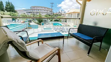 Palapart Gikas Suites and Studios