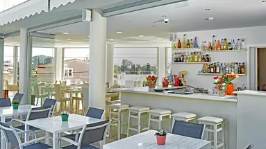 Palapart Gikas Suites and Studios