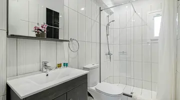 Palapart Gikas Suites and Studios