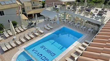 Palapart Gikas Suites and Studios