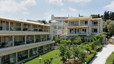 Palapart Gikas Suites and Studios
