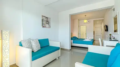 Palapart Gikas Suites and Studios