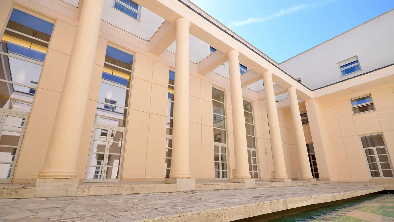 Palazzo Esedra
