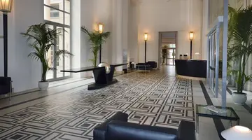 Palazzo Esedra