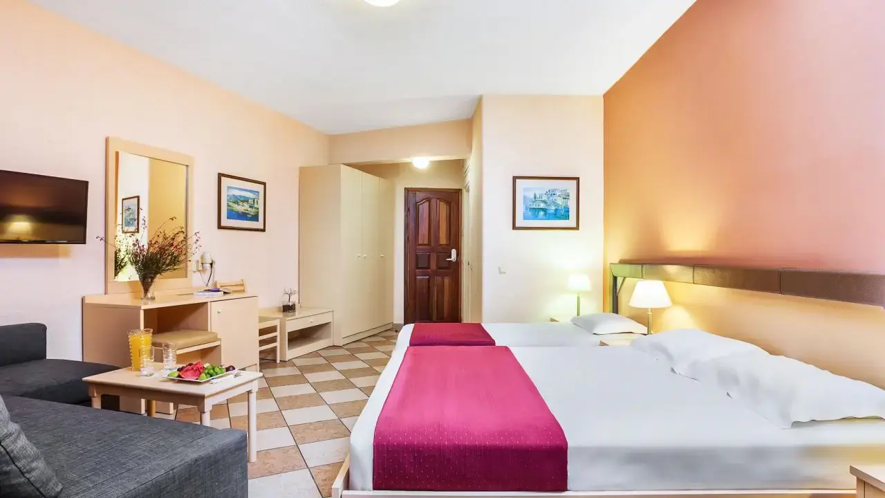 PALLADIUM HOTEL-SKG