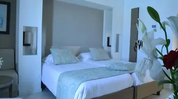 Palm Azur
