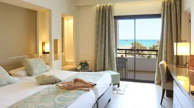Palm Azur