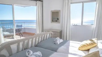 Palm Beach Club Apartments