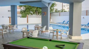 Palm Beach Club Apartments