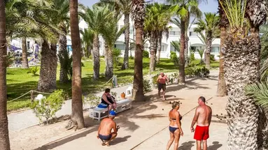 PALM BEACH CLUB