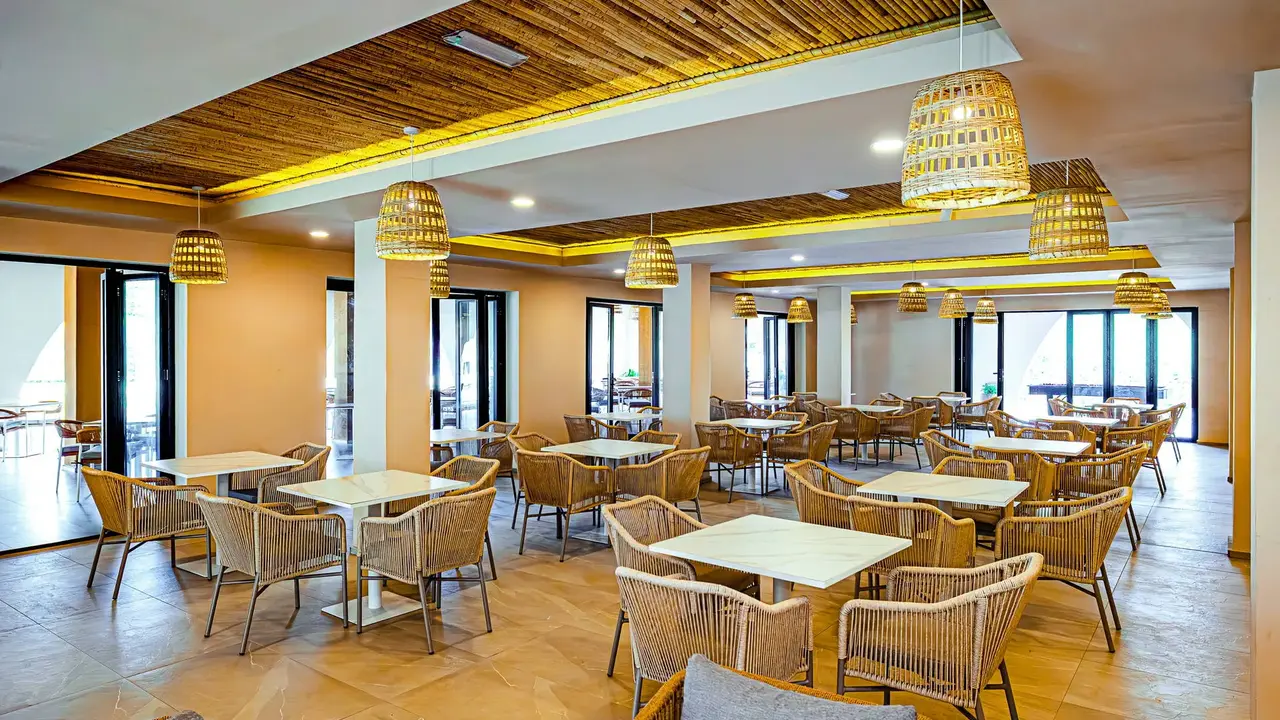 Palm Beach Resort Kotu
