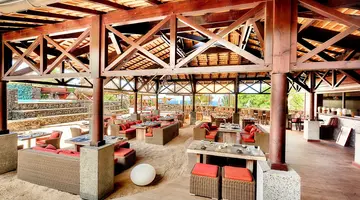 Palm Hotel & Spa