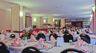 Palm Hotel