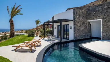 Palm Island Suites