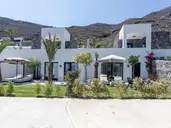 Palm Island Suites