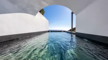 Palm Island Suites