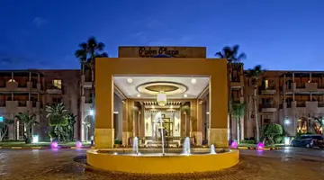 Palm Plaza Hotel & Spa