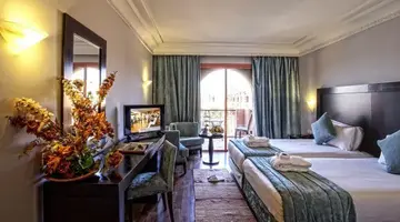 Palm Plaza Hotel & Spa