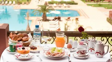 Palm Plaza Hotel & Spa