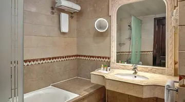Palm Royale Resort - Soma Bay