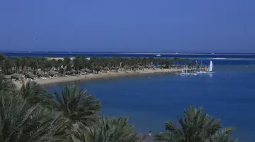 Palm Royale Resort Soma Bay