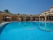 Palm Royale Resort Soma Bay