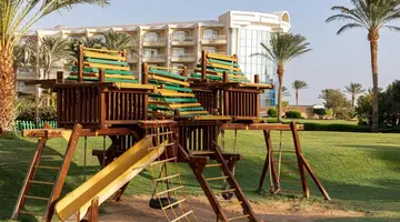 PALM ROYALE SOMA BAY